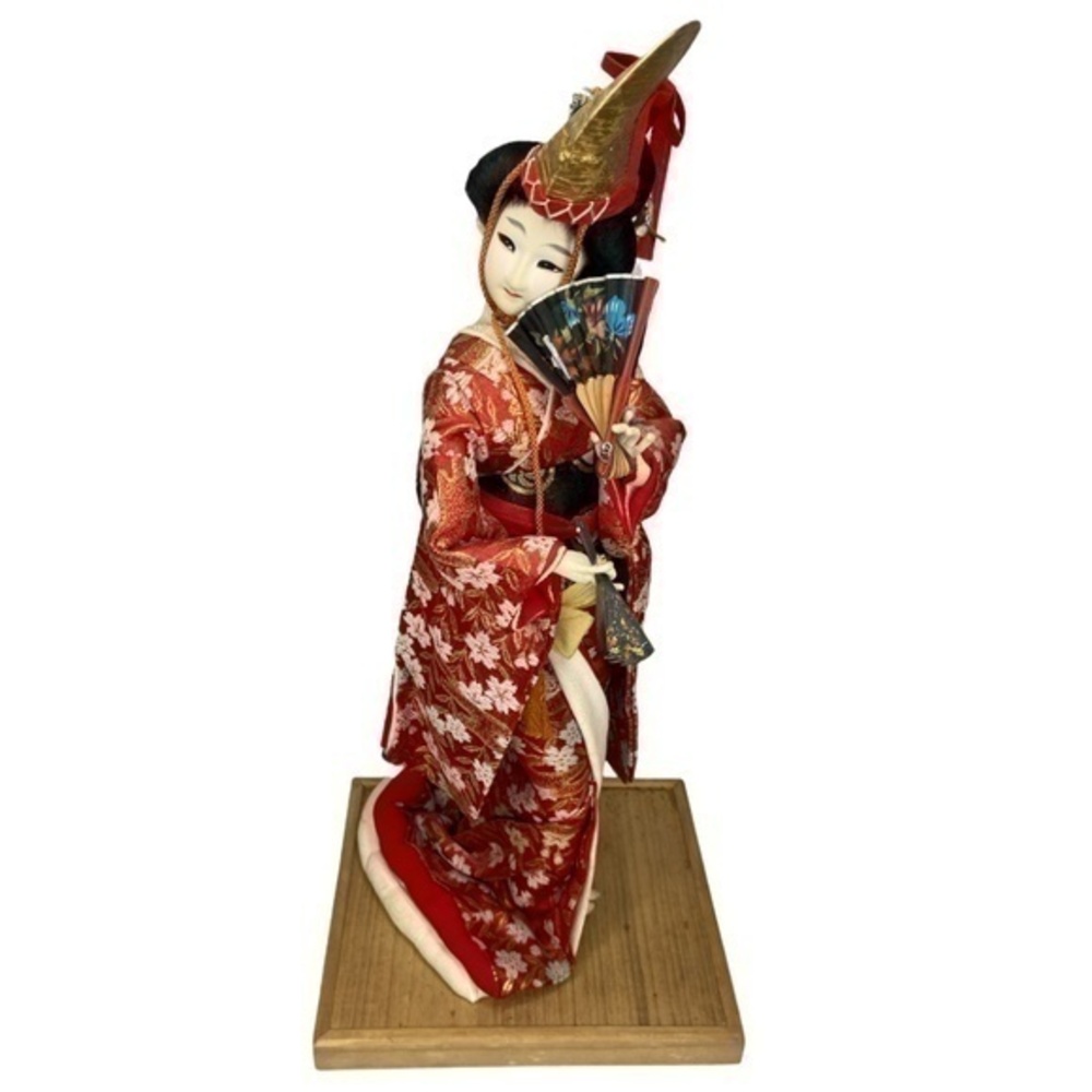 Vintage Japanese Noble Lady Doll Figurine Wearing Courts Golden High Hat